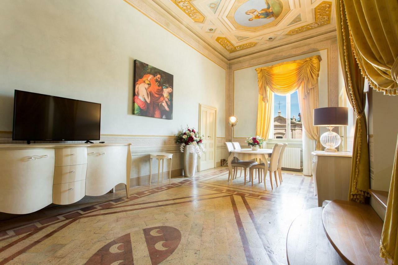 Апартаменты Palazzo Gentili Сан-Северино-Марке Экстерьер фото